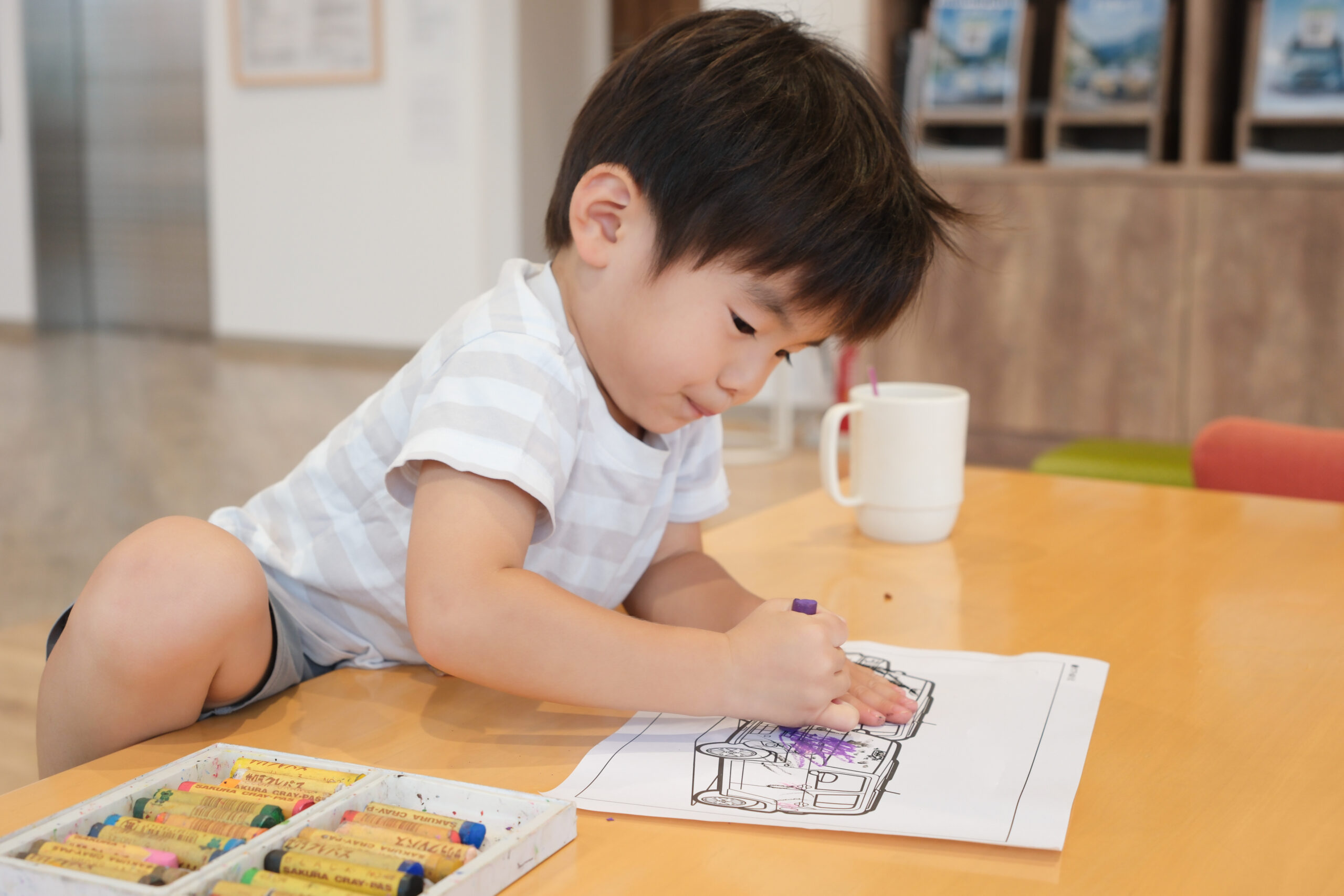 Ab welchem Alter ist ein Malbuch für Kinder sinnvoll?
